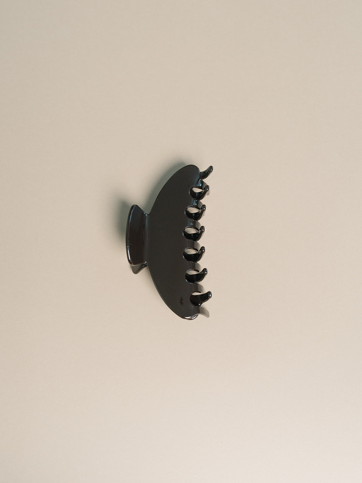 Large Hair Claw - Ganache