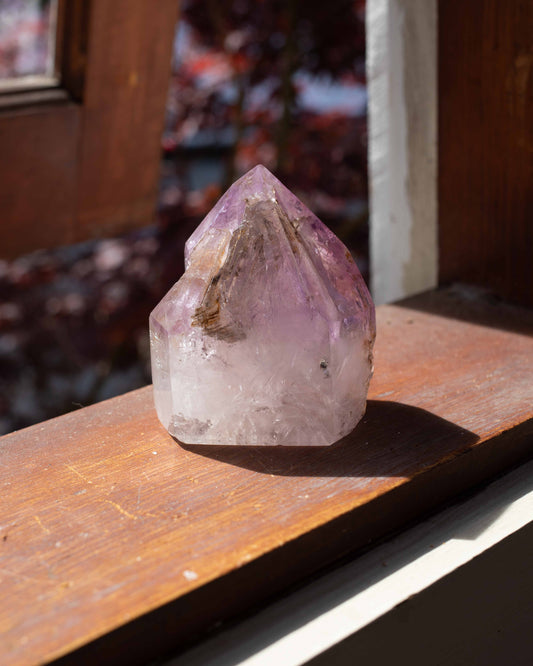 Skeletal Amethyst Point