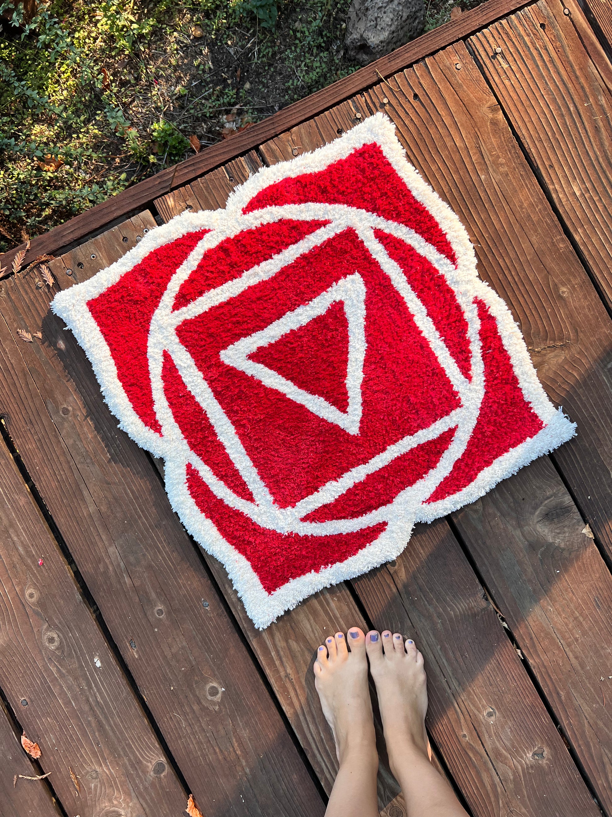 Root Chakra Ceremony Rug - ready to ship – Moon Body Soul